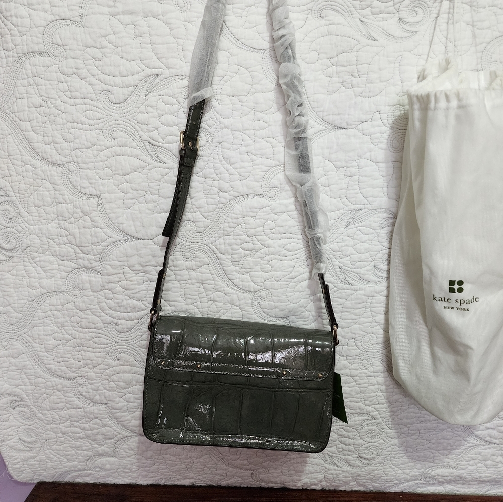 Kate Spade Purse - Picture 5 of 12